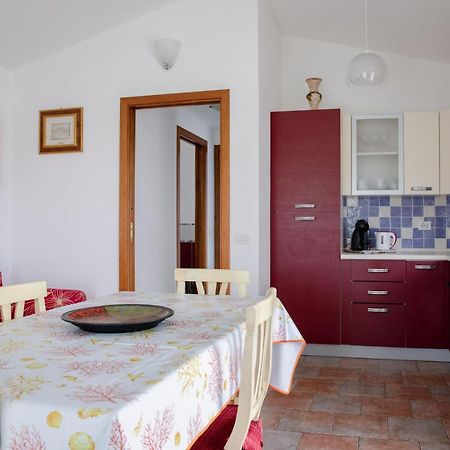 Вілла Le Residenze Di Baia Sant'Anna Танаунелла Екстер'єр фото